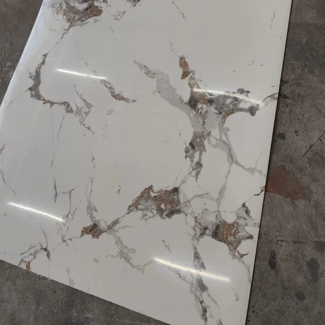 BRONZELLA | 122 × 244 cm | PVC DUVAR PANELİ